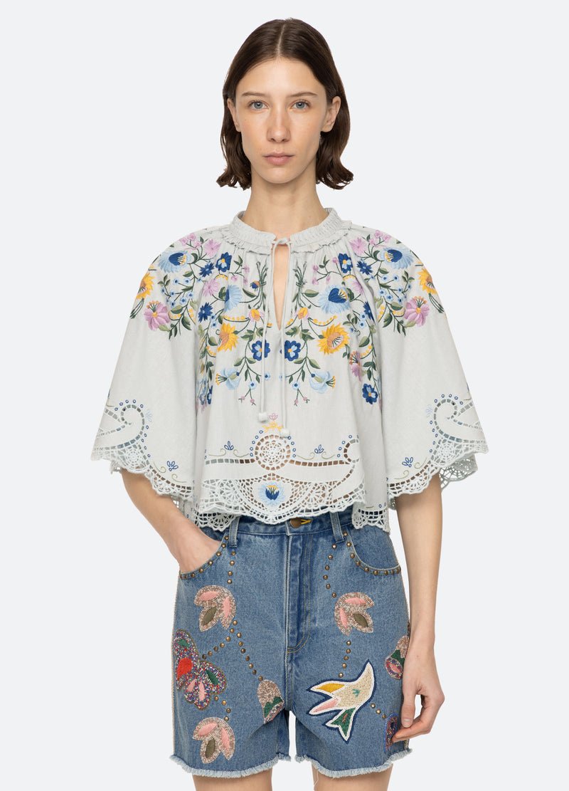 SEA_NY-182_PF25-044-SKY_01